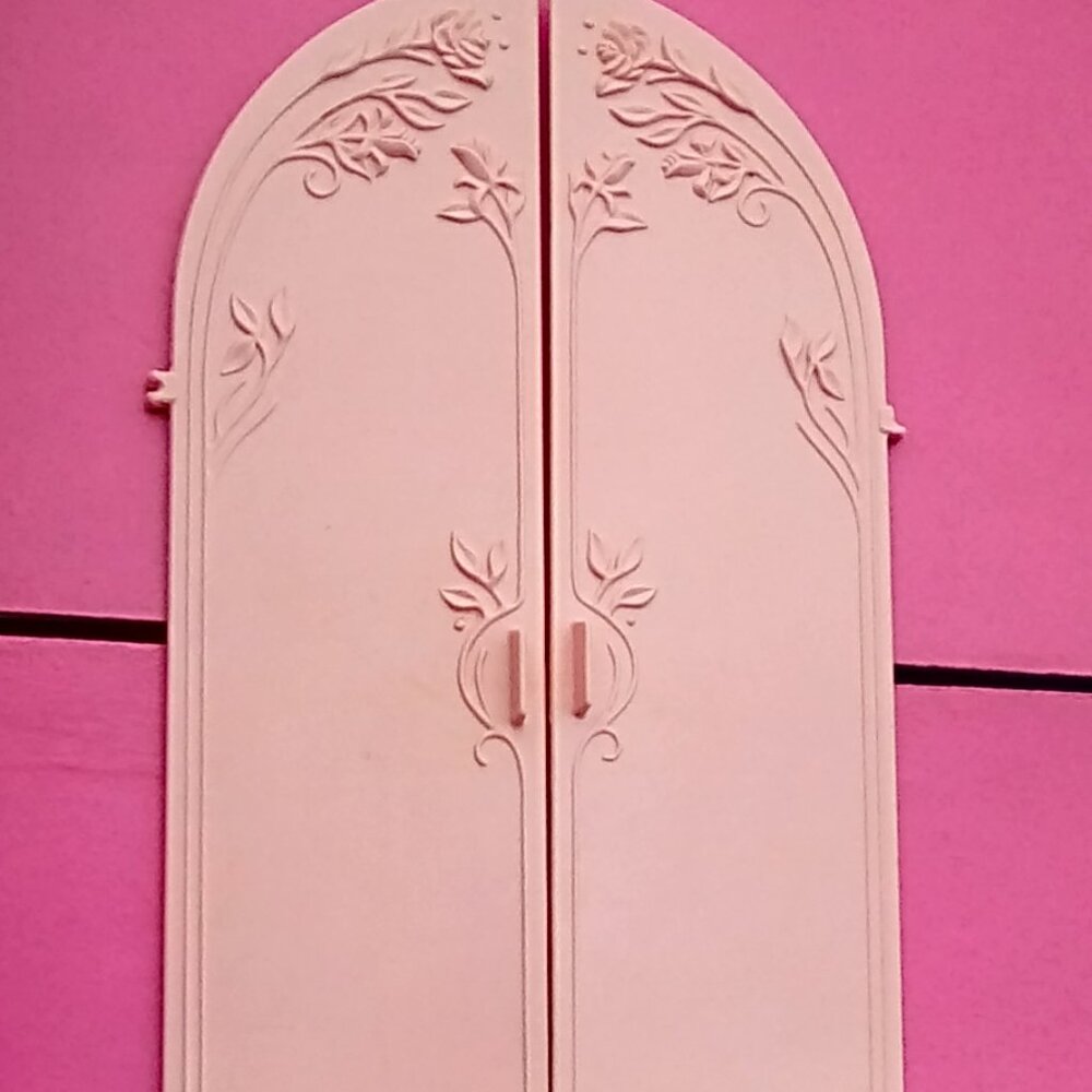 Sweet Roses Barbie Doll  Armoire Doors #4763